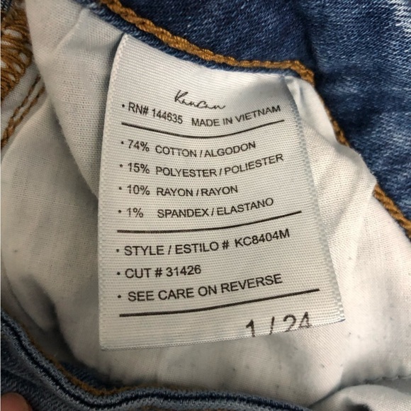 Kancan Women’s Light Wash Distressed Skinny Jeans Size 1 / 24 - Picture 4 of 4
